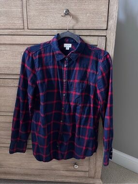 J. Crew Women’s Navy & Red Plaid Button-Up Shirt
